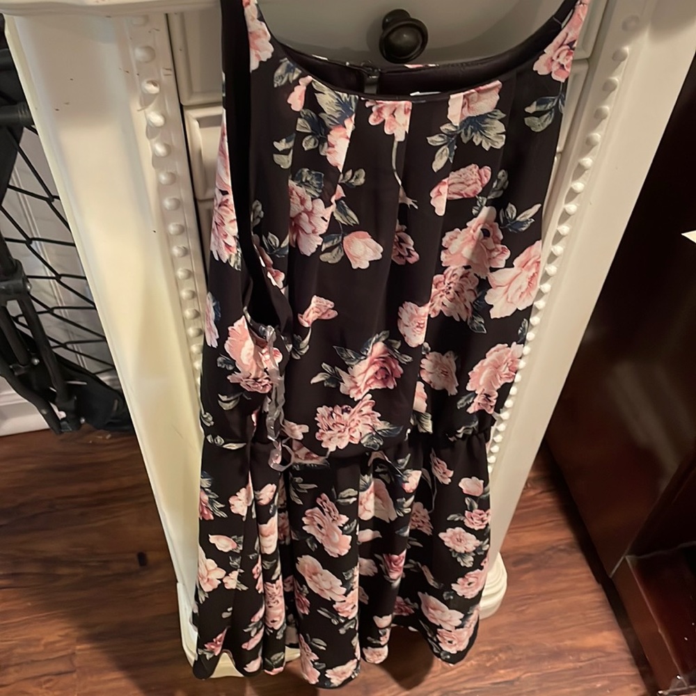 womens floral dress